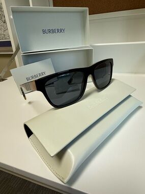 Burberry Men's Sunglasses- Square Black Frames, Vintage Check Arms, NEW